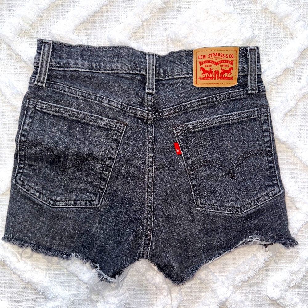 Black Jean Levi Shorts